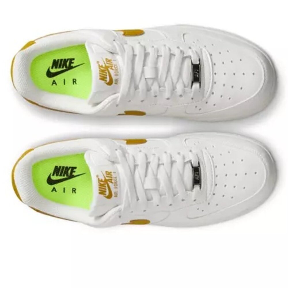 Nike Women's Air Force 1 '07 Shoes